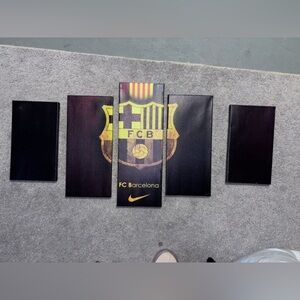 FC Barcelona walk decor (5 pieces in total 
Canvas